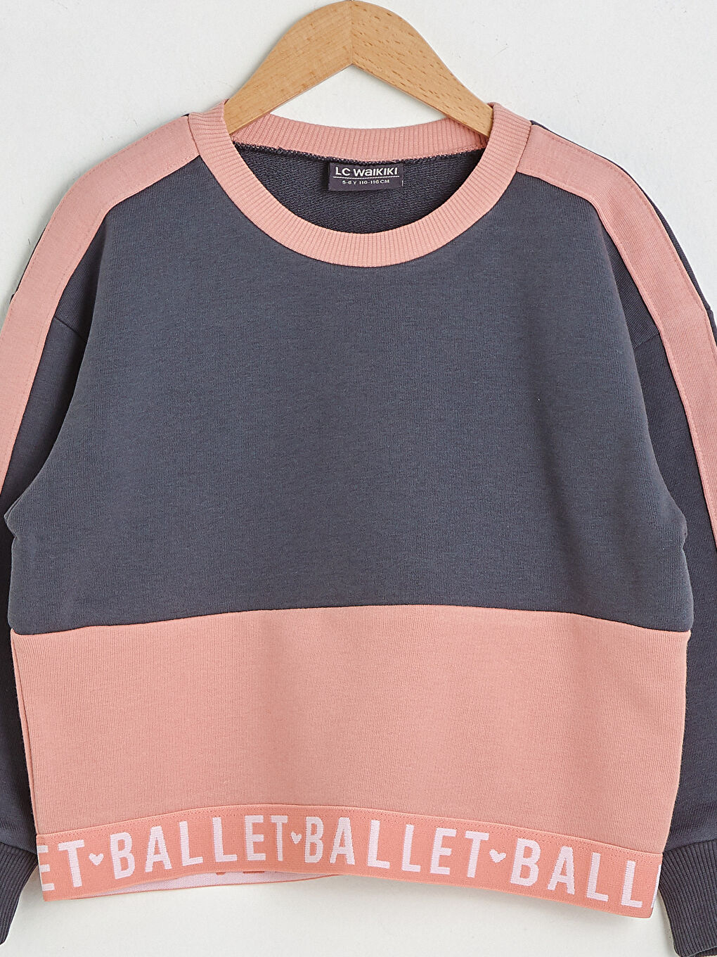 LCW Kids Rundhalsausschnitt Ballett Buchstaben Druck Langarm Mädchen Sweatshirt -S1BA35Z4-GD6
