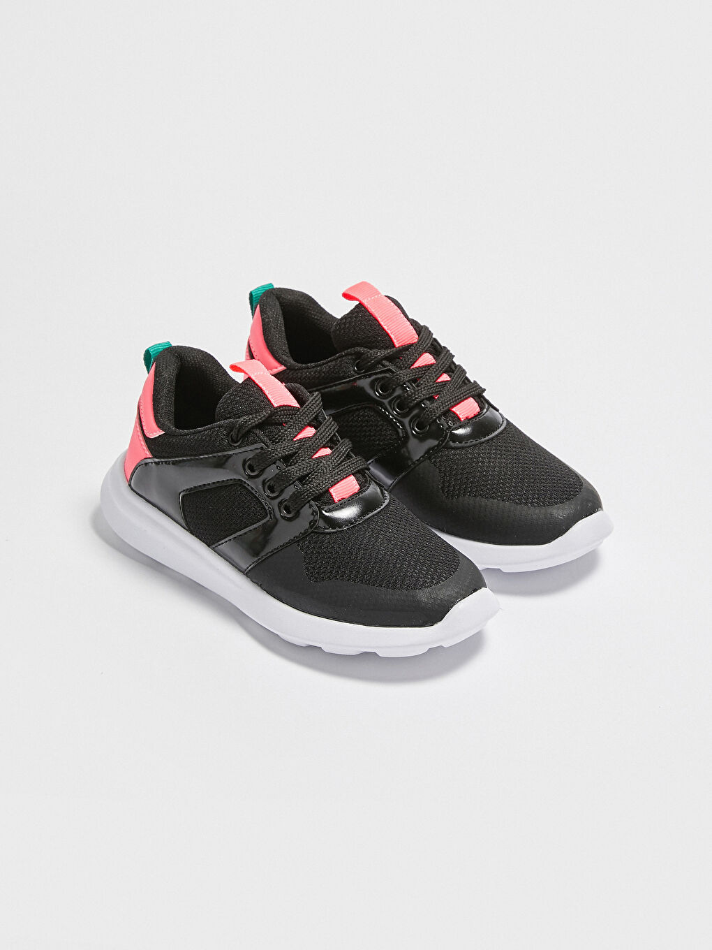 LCW STEPS Girl's Active Sports Shoes With Mesh Detailed Lace-up -S1BB76Z4-HUC