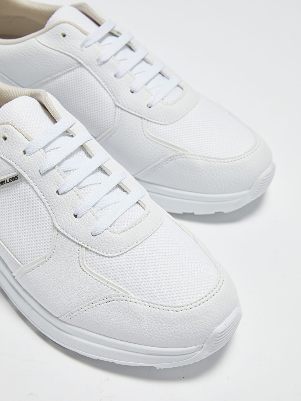 Beyaz Bağcıklı Erkek Spor Ayakkabı-4