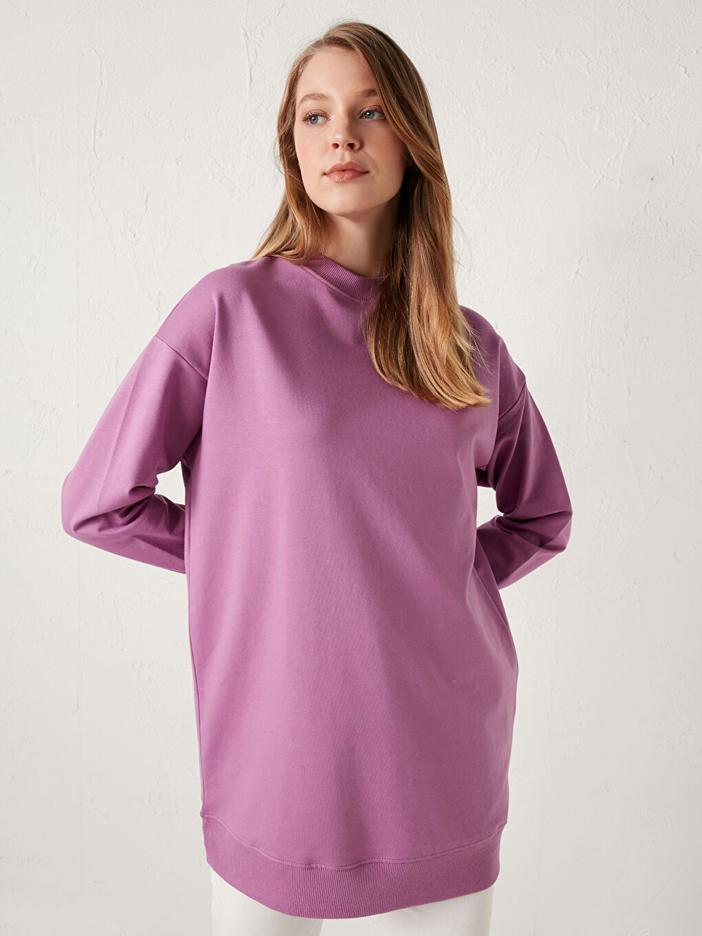 Crew Neck Oversize Women's Sweatshirt Tunic