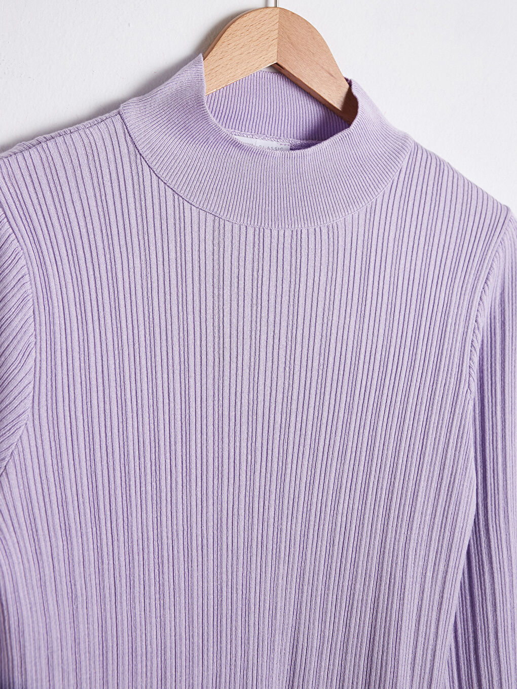 prošarani džemper s mock kragnom-7