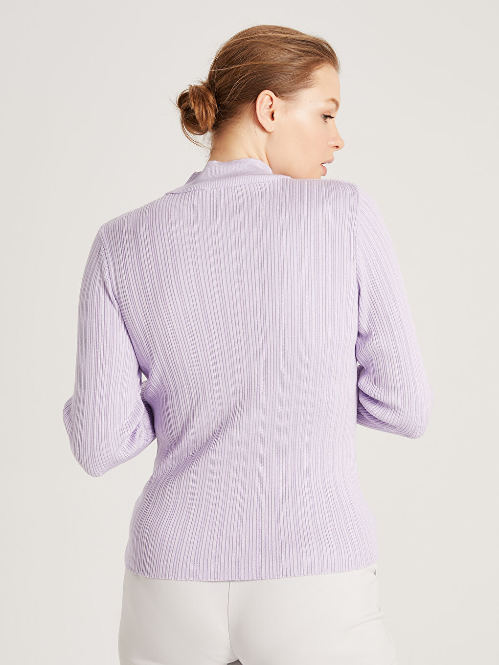 prošarani džemper s mock kragnom-3