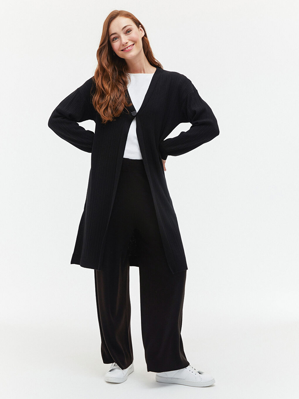 LCWAIKIKI Classic V Neck Plain Viscose Women Cardigan -S1BE91Z8-CVL