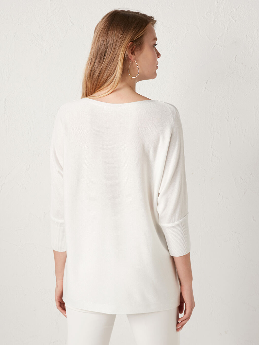 Ekru Kayık Yaka Sim Detaylı İnce Kazak-4