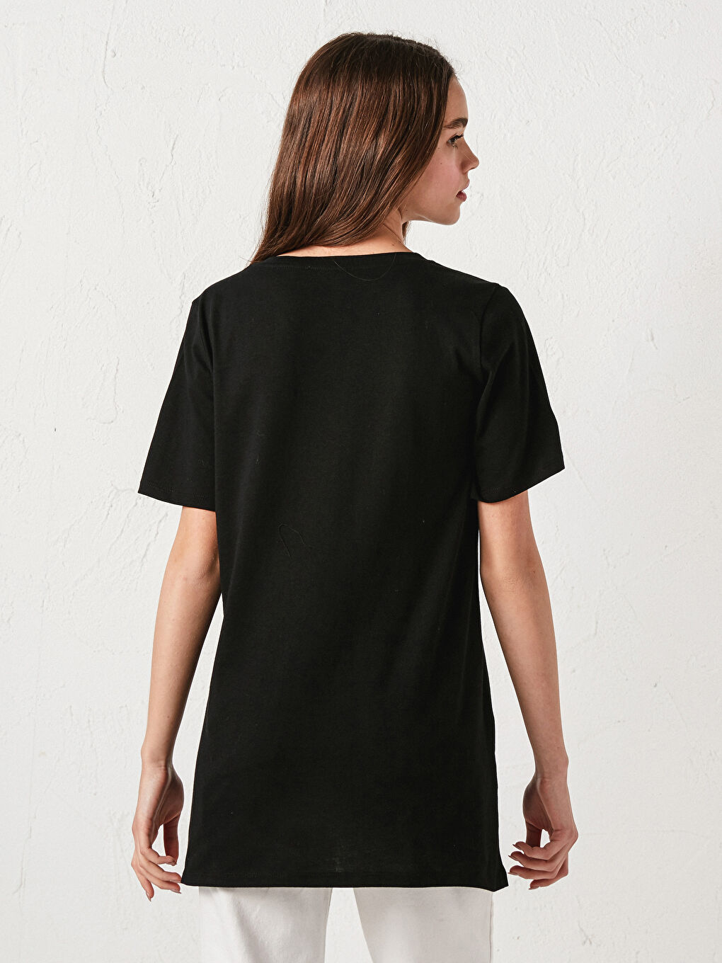 Siyah Bisiklet Yaka Baskılı Kısa Kollu Pamuklu Kadın Tişört-5