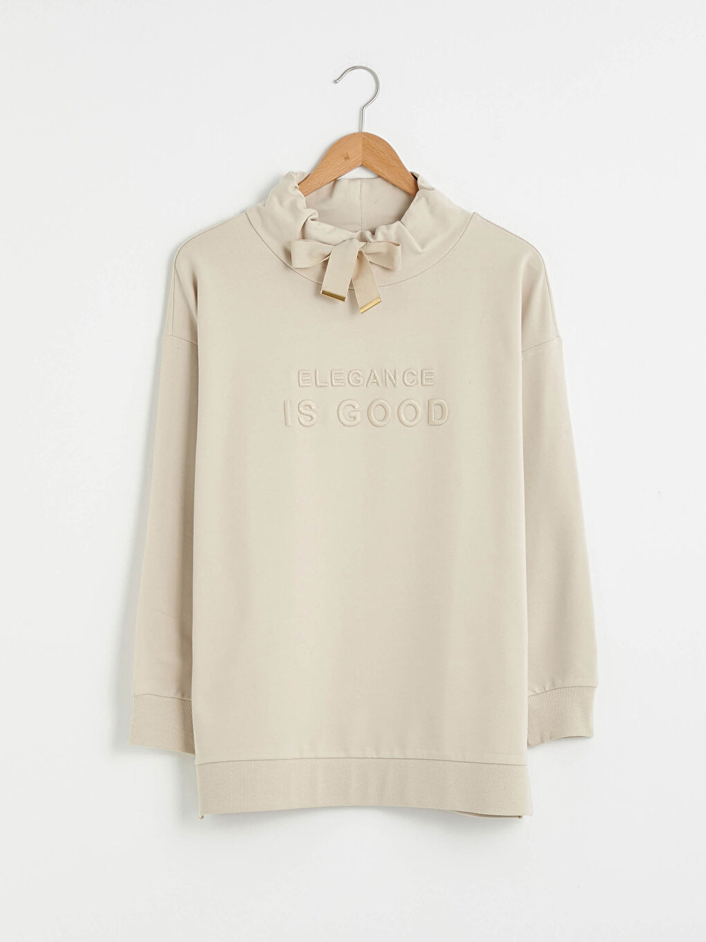 Bej Dik Yaka Slogan Baskılı Uzun Kollu Kadın Sweatshirt-5