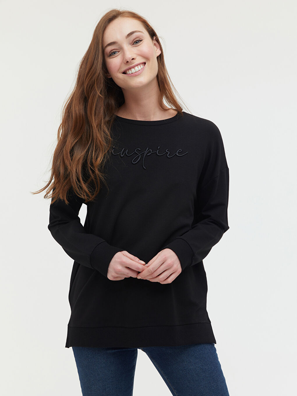 Siyah Bisiklet Yaka Slogan Nakışlı Sweatshirt-4