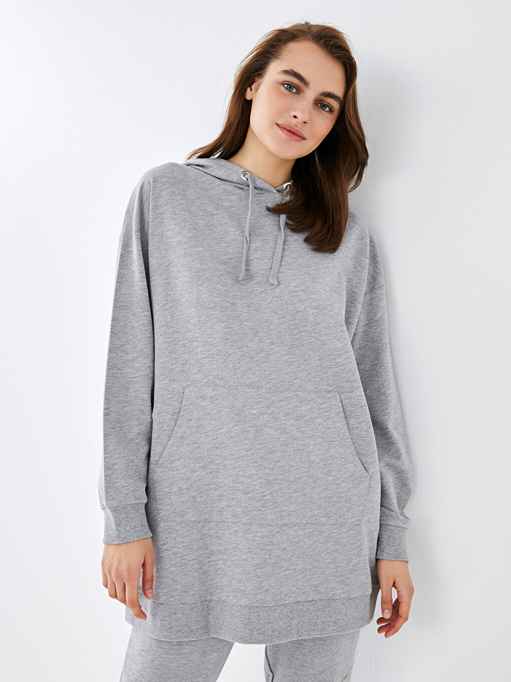 Baumwoll-Sweatshirt-Tunika für Damen mit Kapuze-4