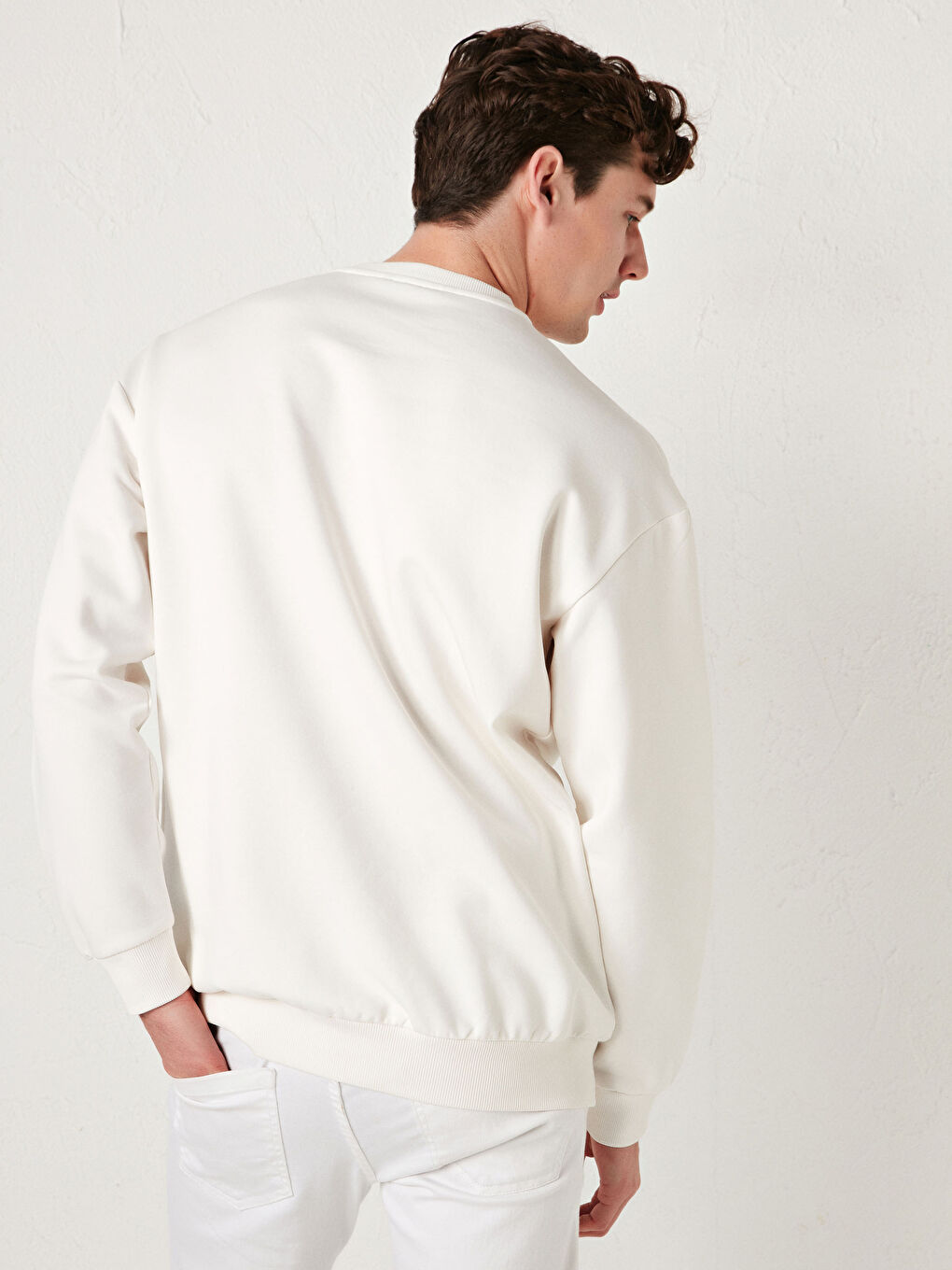 سويت شيرت ياقة دائرية كم طويل تخين للرجال-4