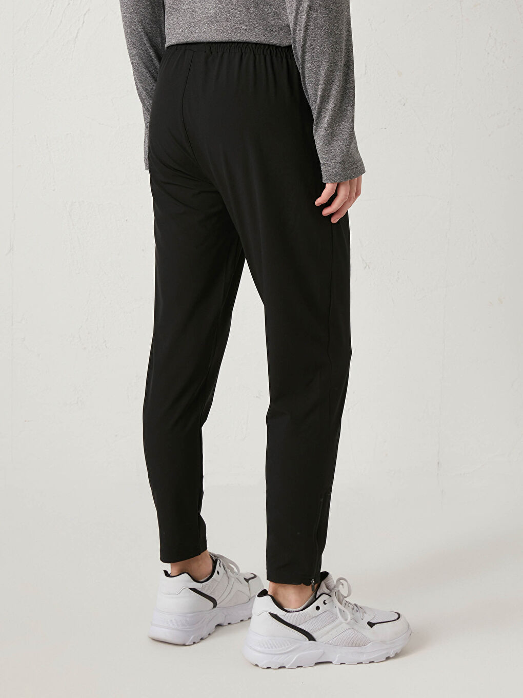 Siyah Standart Kalıp Aktif Spor Erkek Eşofman Altı-3