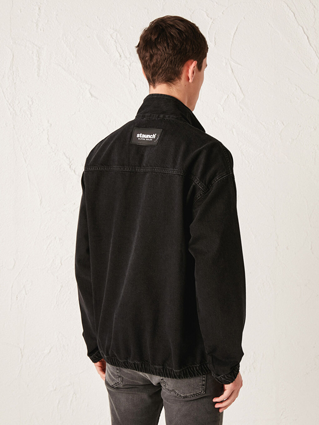 جاكيت جينز واسع للرجال-15