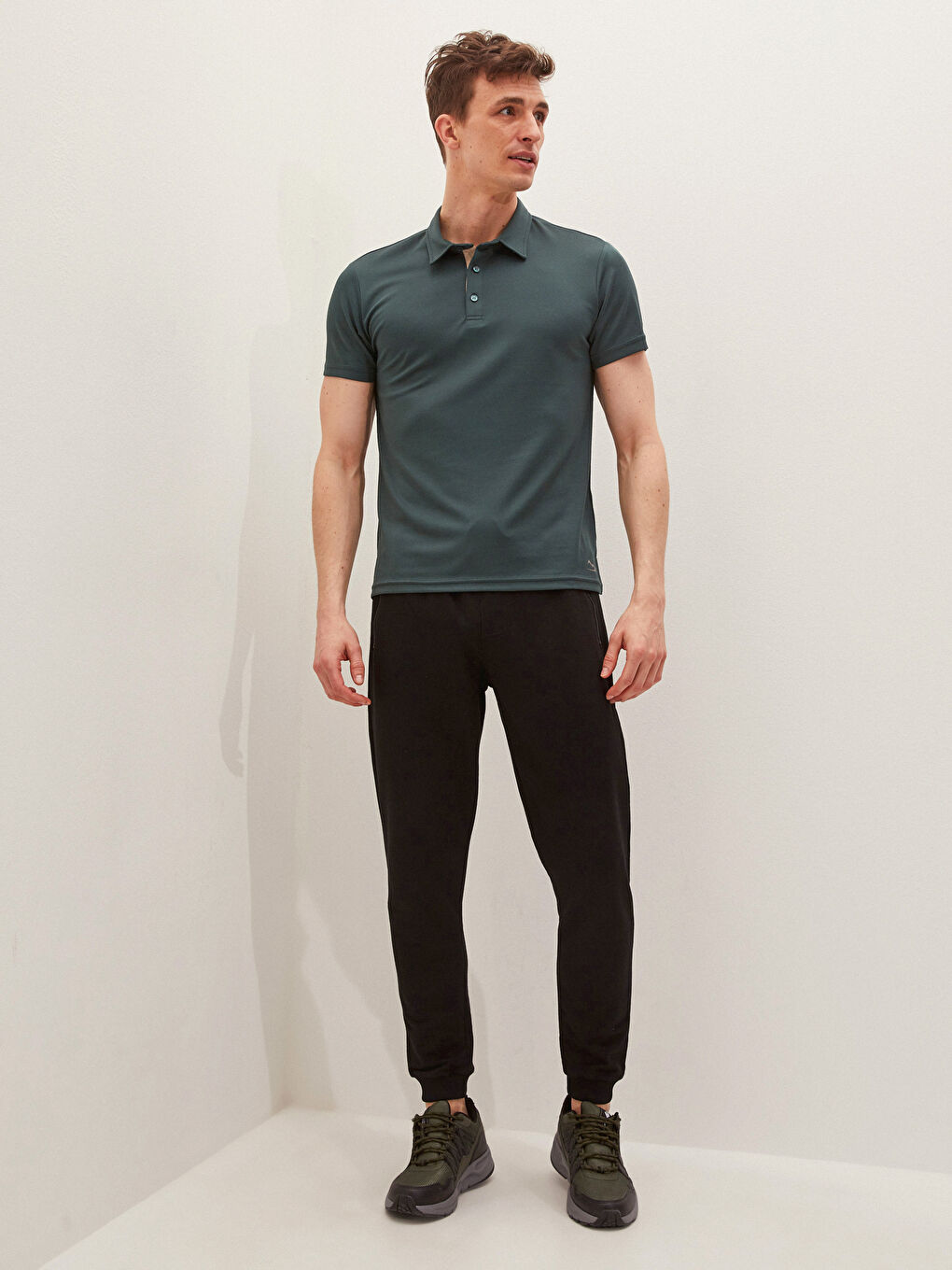 Yeşil Polo Yaka Kısa Kollu Erkek Tişört-3