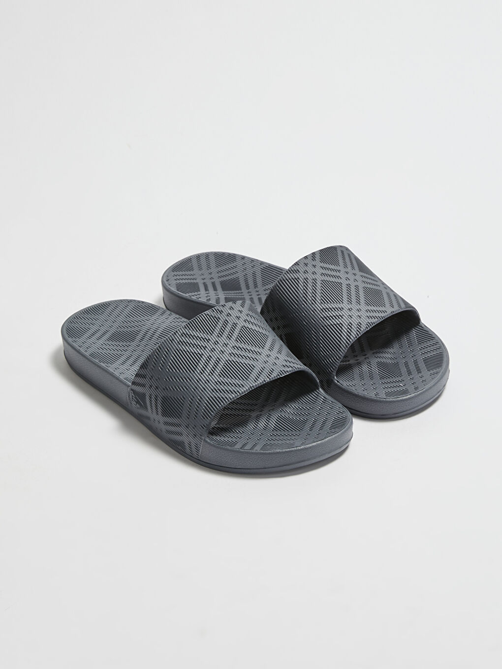 Gri Tek Bantlı Erkek Çizgili Terlik