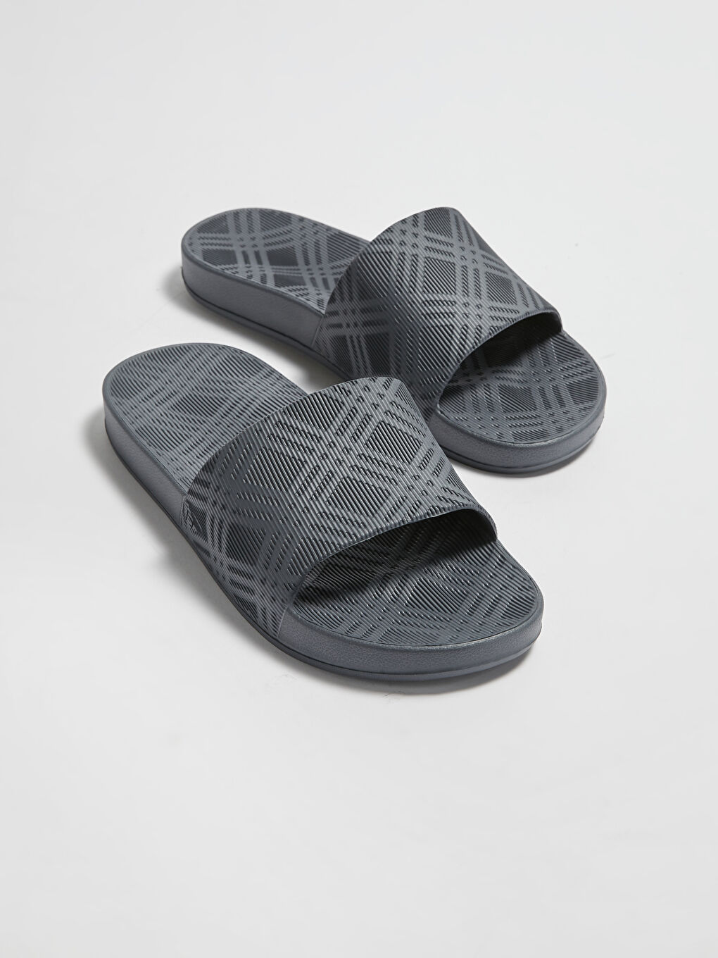 Gri Tek Bantlı Erkek Çizgili Terlik-2