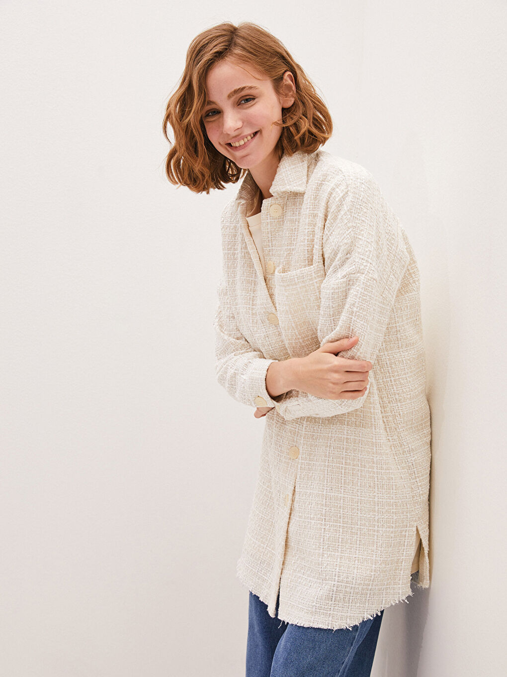 Beyaz Kendinden Desenli Uzun Kollu Kadın Gömlek Tunik-4