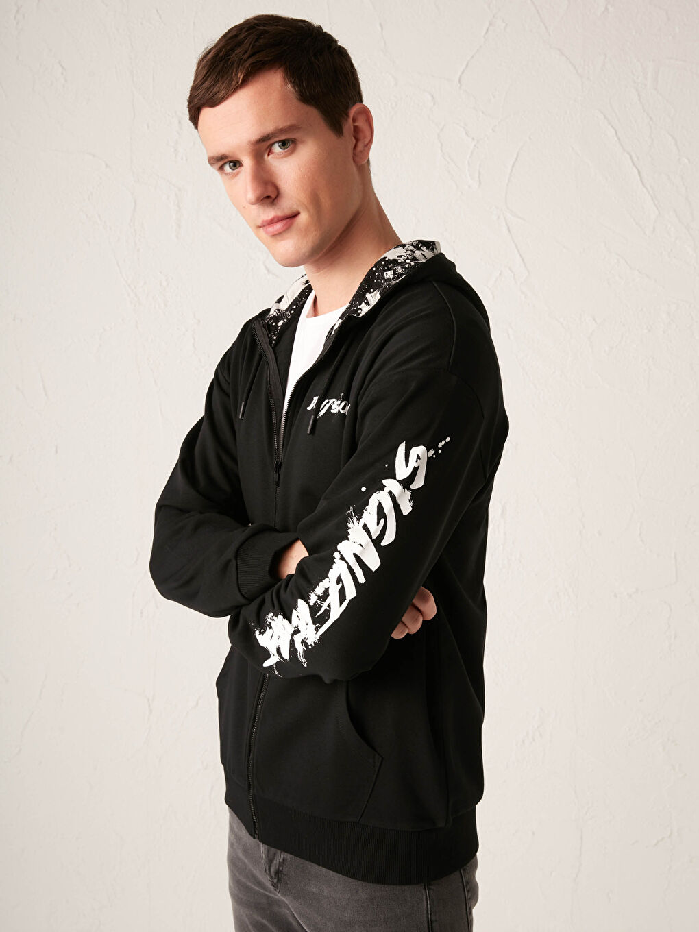 هودي بسحاب-1