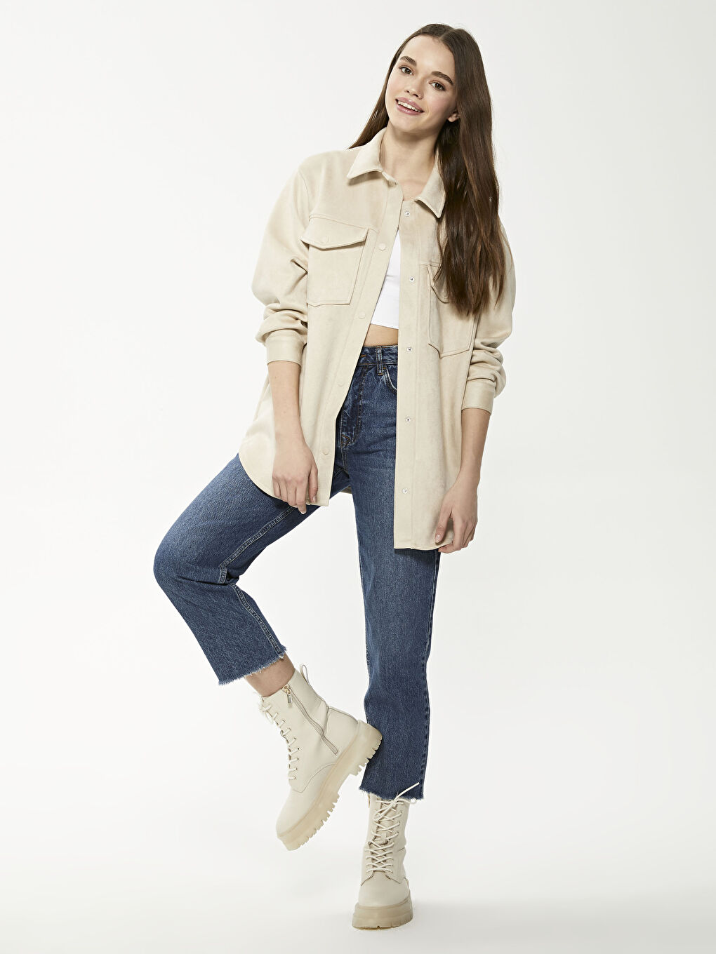 Bej Gömlek Yaka Uzun Kollu Süet Kadın Mont-2