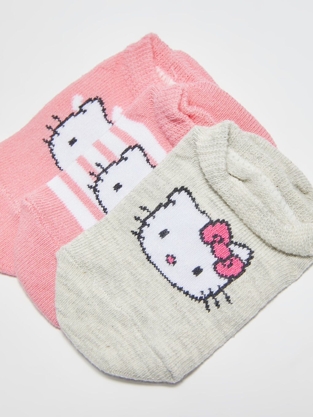 LC Waikiki Hello Kitty Printed Baby Girl Sneaker Socks 3 Pieces -S1BM95Z1-LHK