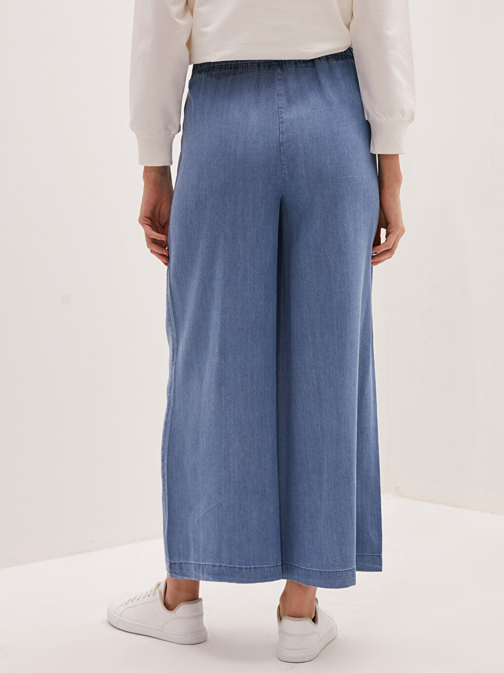 İndigo Beli Lastikli Bol Fit Geniş Paça Kadın Jean Pantolon-6