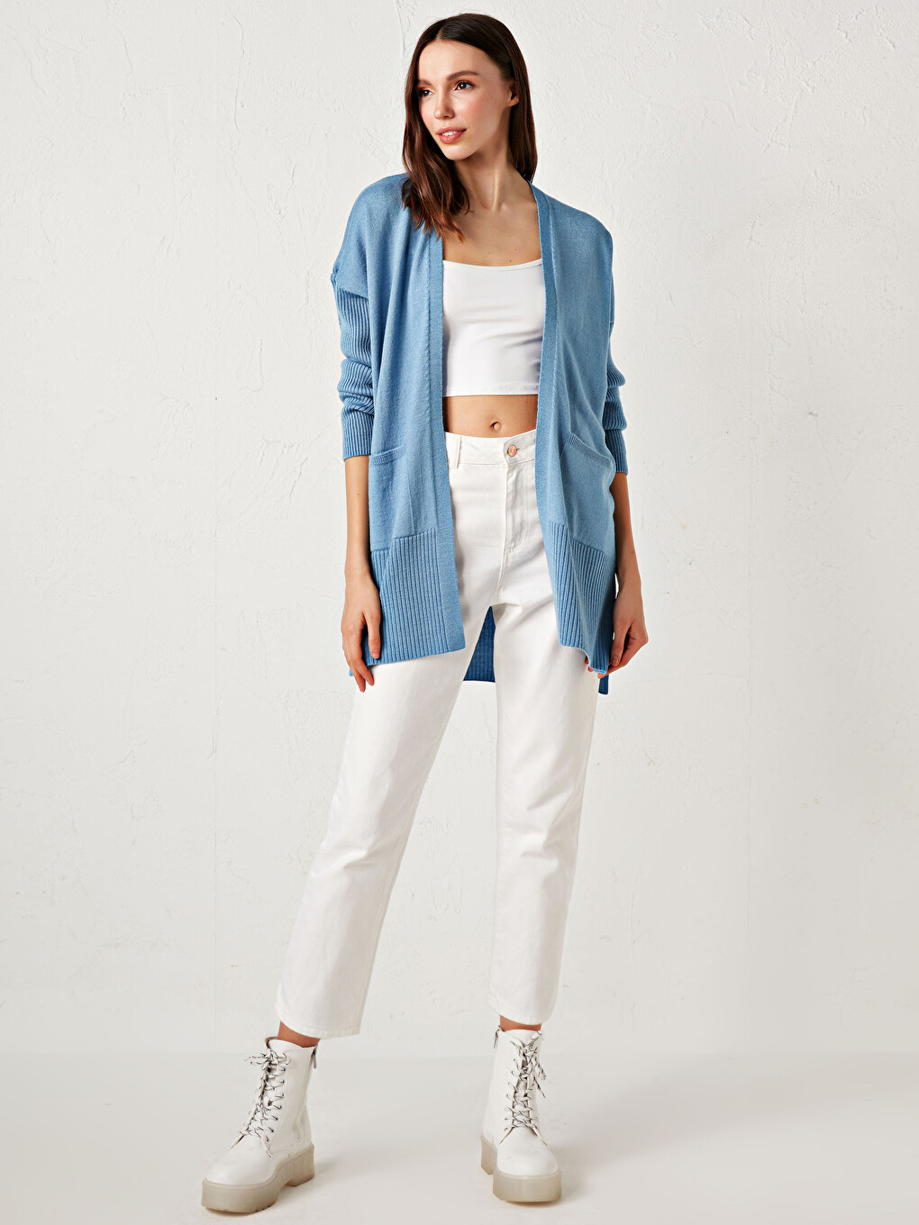 Self Patterned Thin V Neck Knitwear Cardigan-2