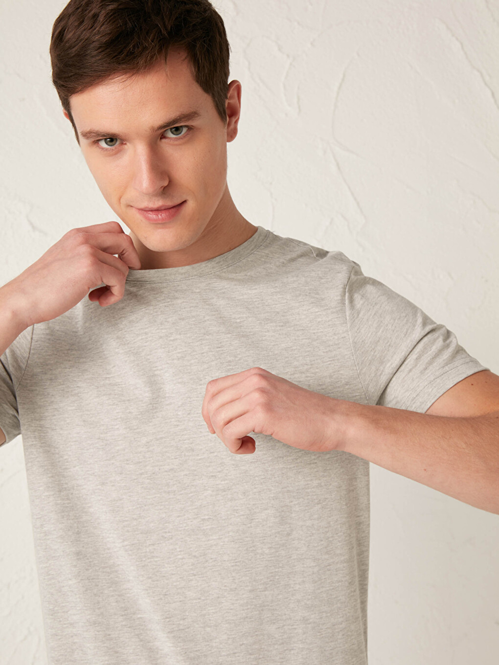 Crew Neck Short Sleeve Basic Combed Cotton Men's T-shirt-1