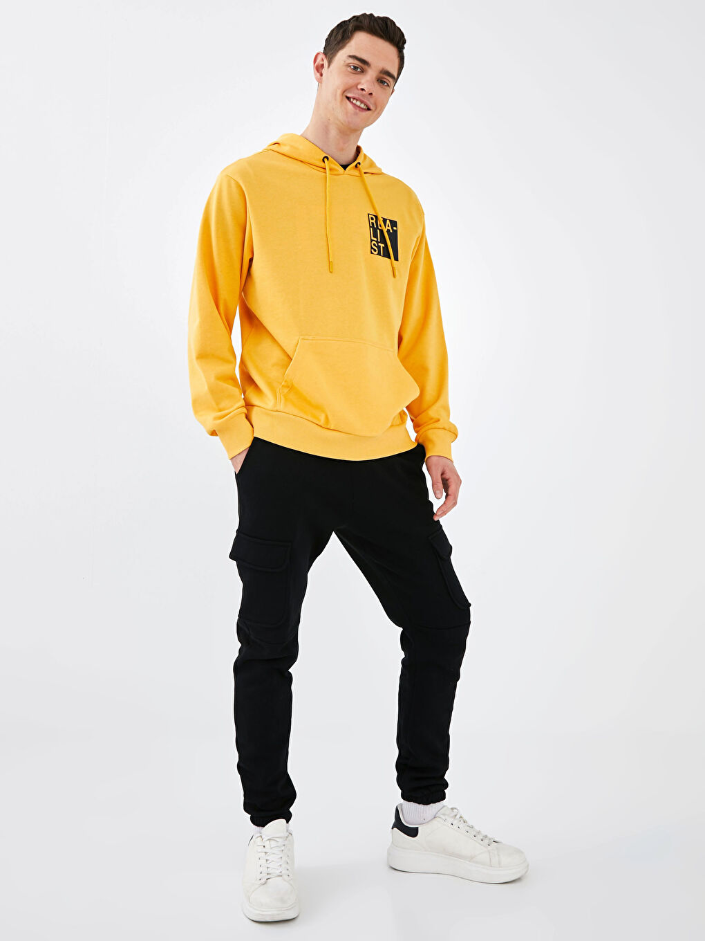 Siyah Standart Kalıp Kargo Eşofman Altı-2