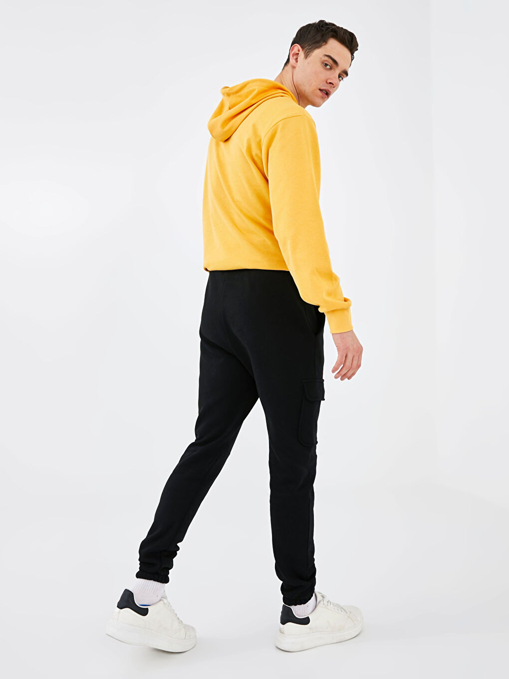 Siyah Standart Kalıp Kargo Eşofman Altı-4