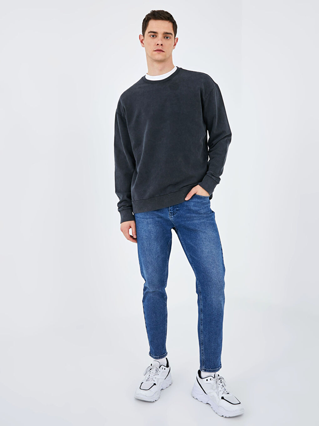 Oversize Crew Neck Long Sleeve Men's Sweatshirt-2