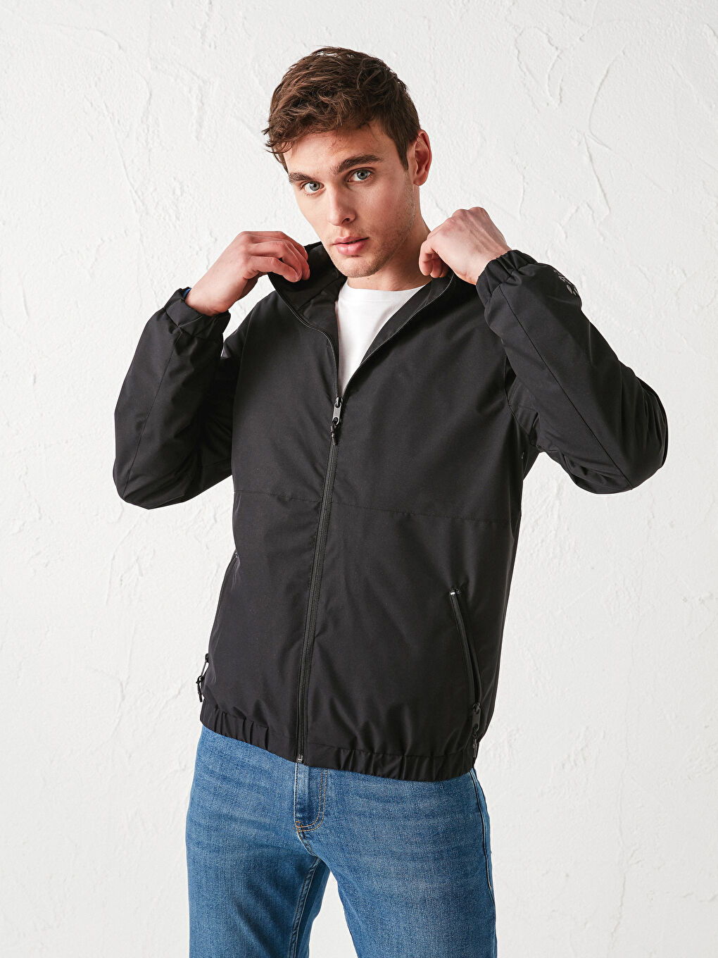 Slim Fit Straight Collar Hooded Thin Men's Raincoat-1