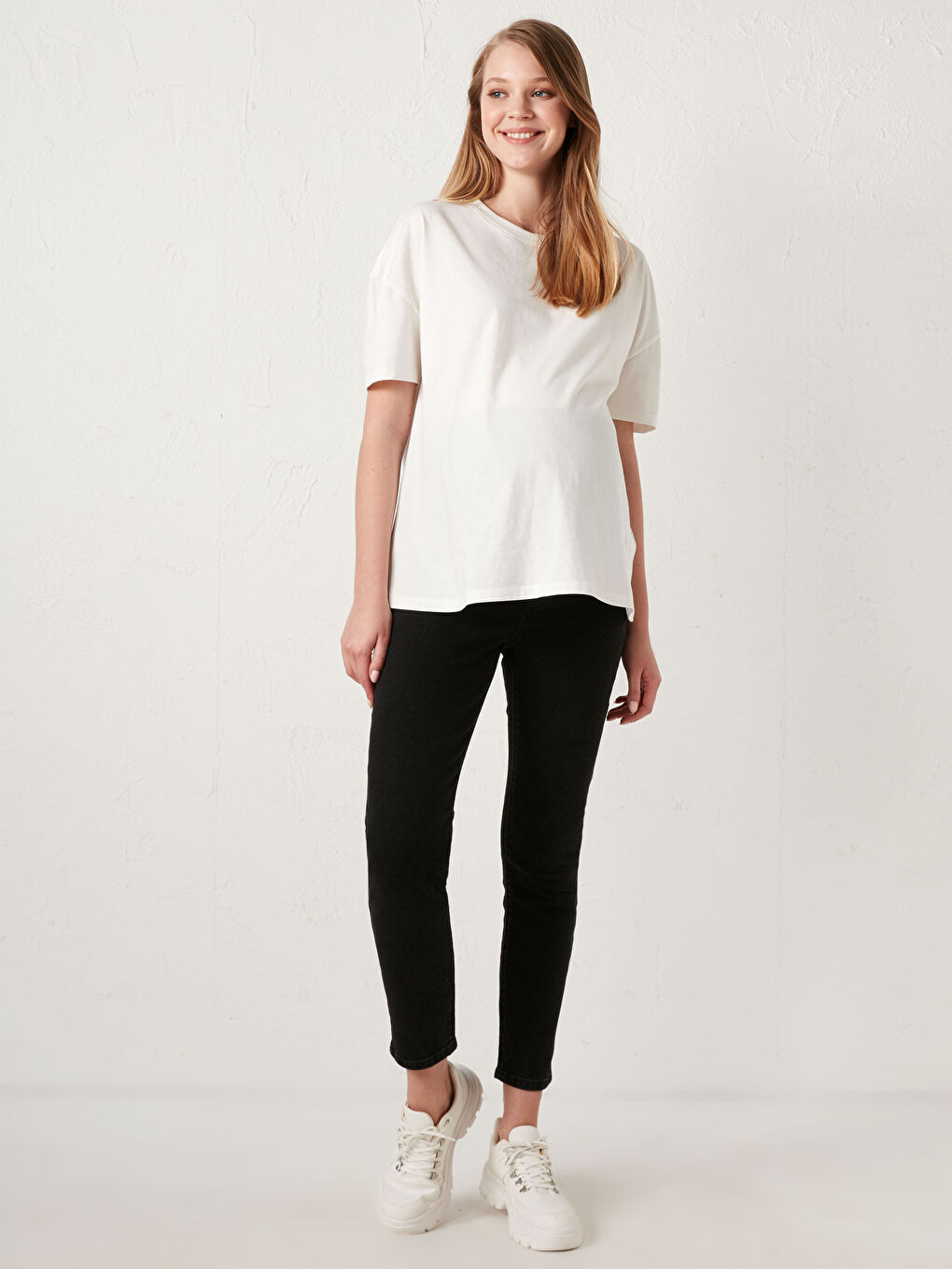 جينز حوامل سليم موم