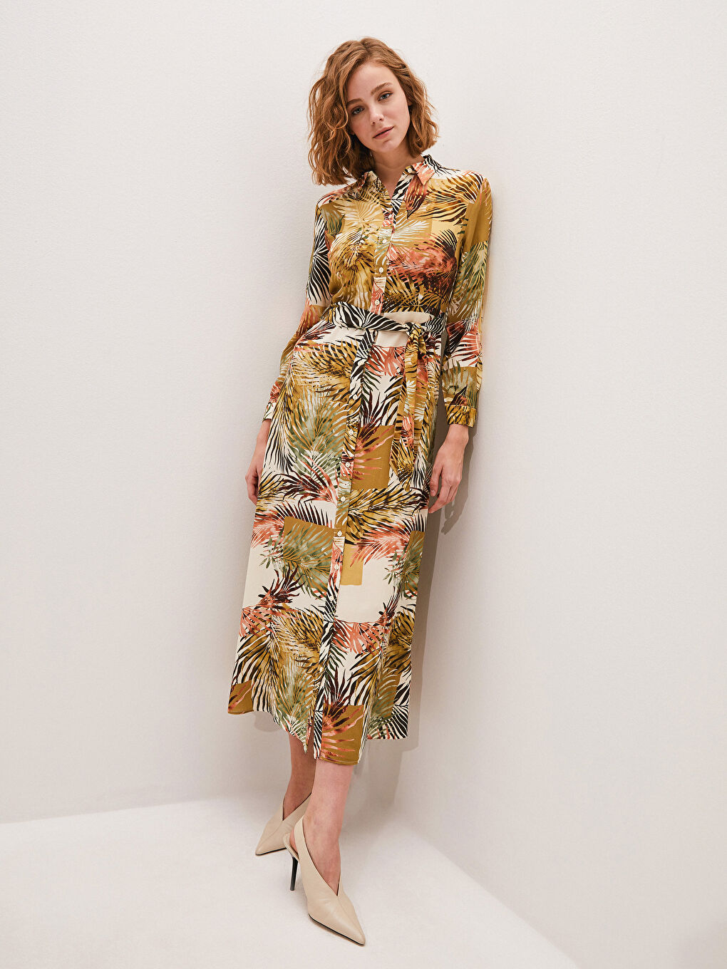 فستان قميص كم طويل بوبلين منقوش للسيدات