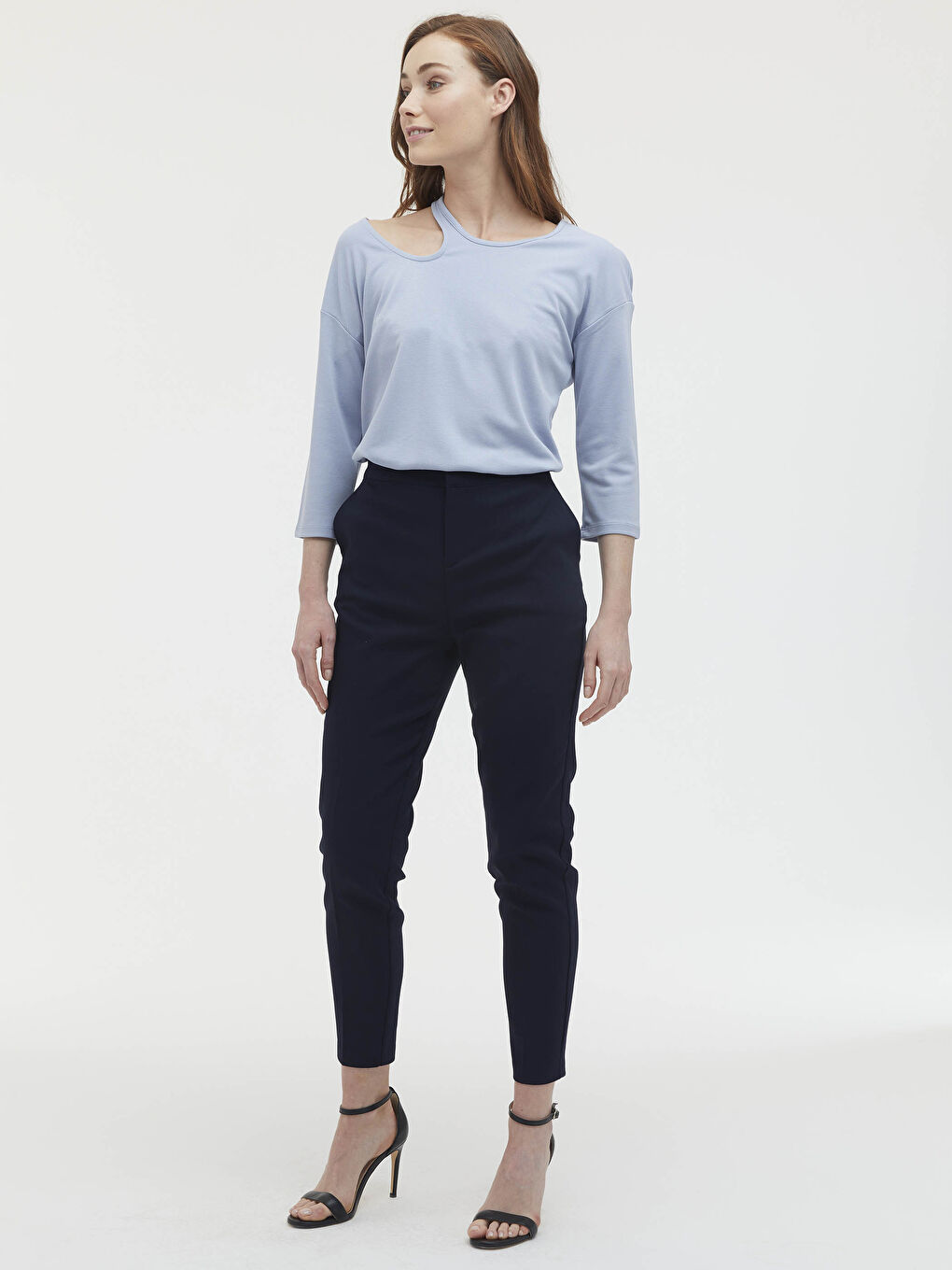 LCWAIKIKI Classic Shoulder Detailed Crew Neck Blouse -S1BS00Z8-QTS