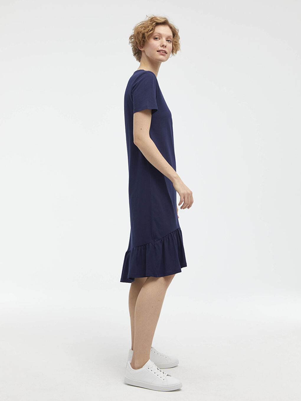 Lacivert Bisiklet Yaka Fırfır Detaylı Kısa Kollu Kadın Elbise