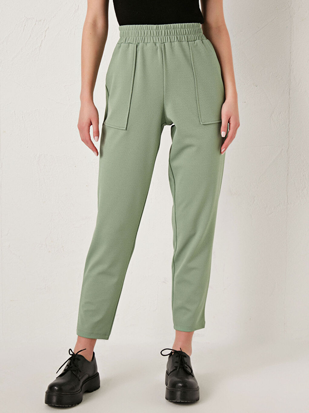 Брюки до щиколотки с эластичной резинкой на талии-3