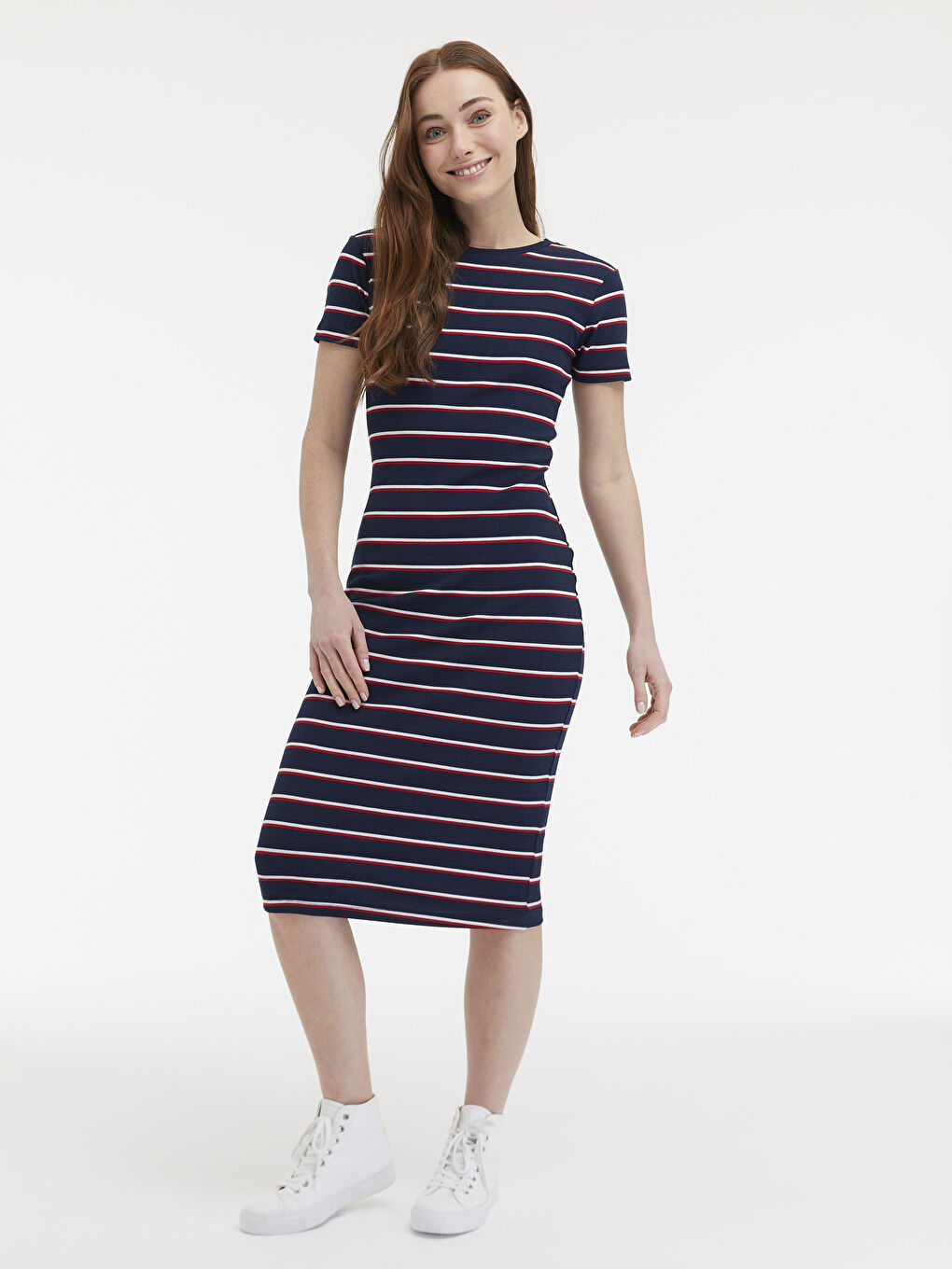 Robe Côtelée à Rayures à Manches Courtes pour Femmes avec Col Rond-4