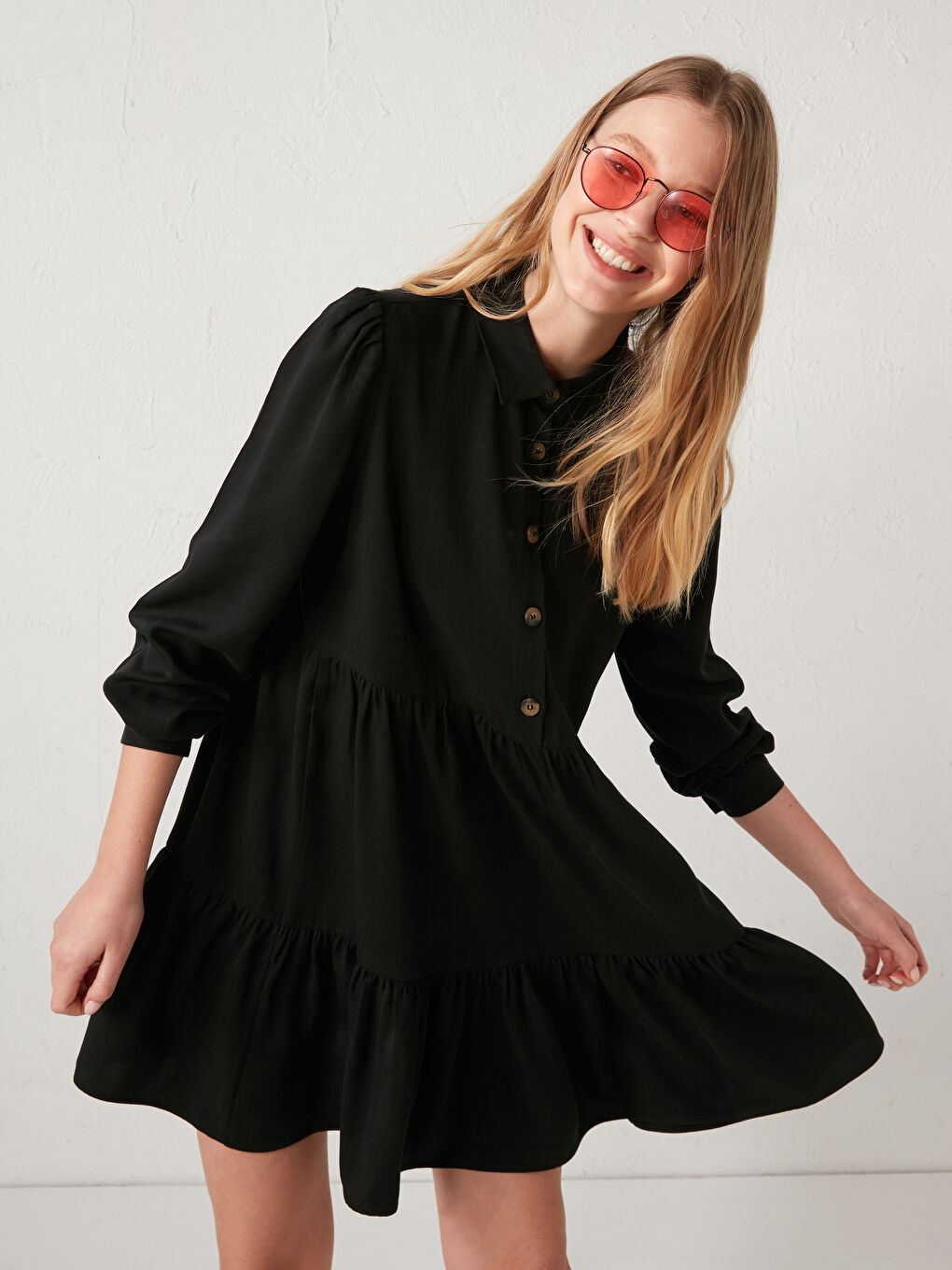 فستان قميص سادة بأزرار للسيدات-3