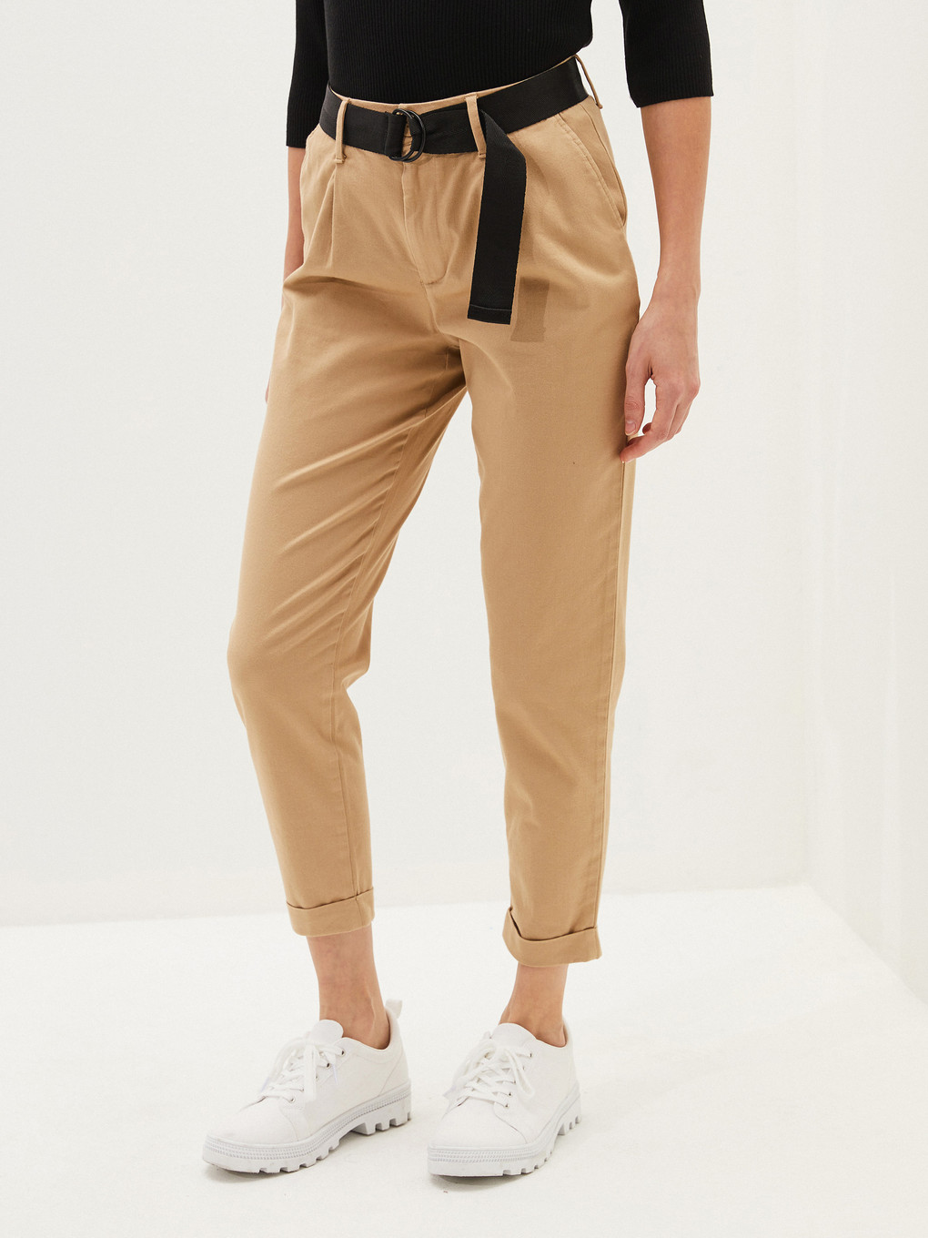 Belted Gabardine Carrot Trousers-2