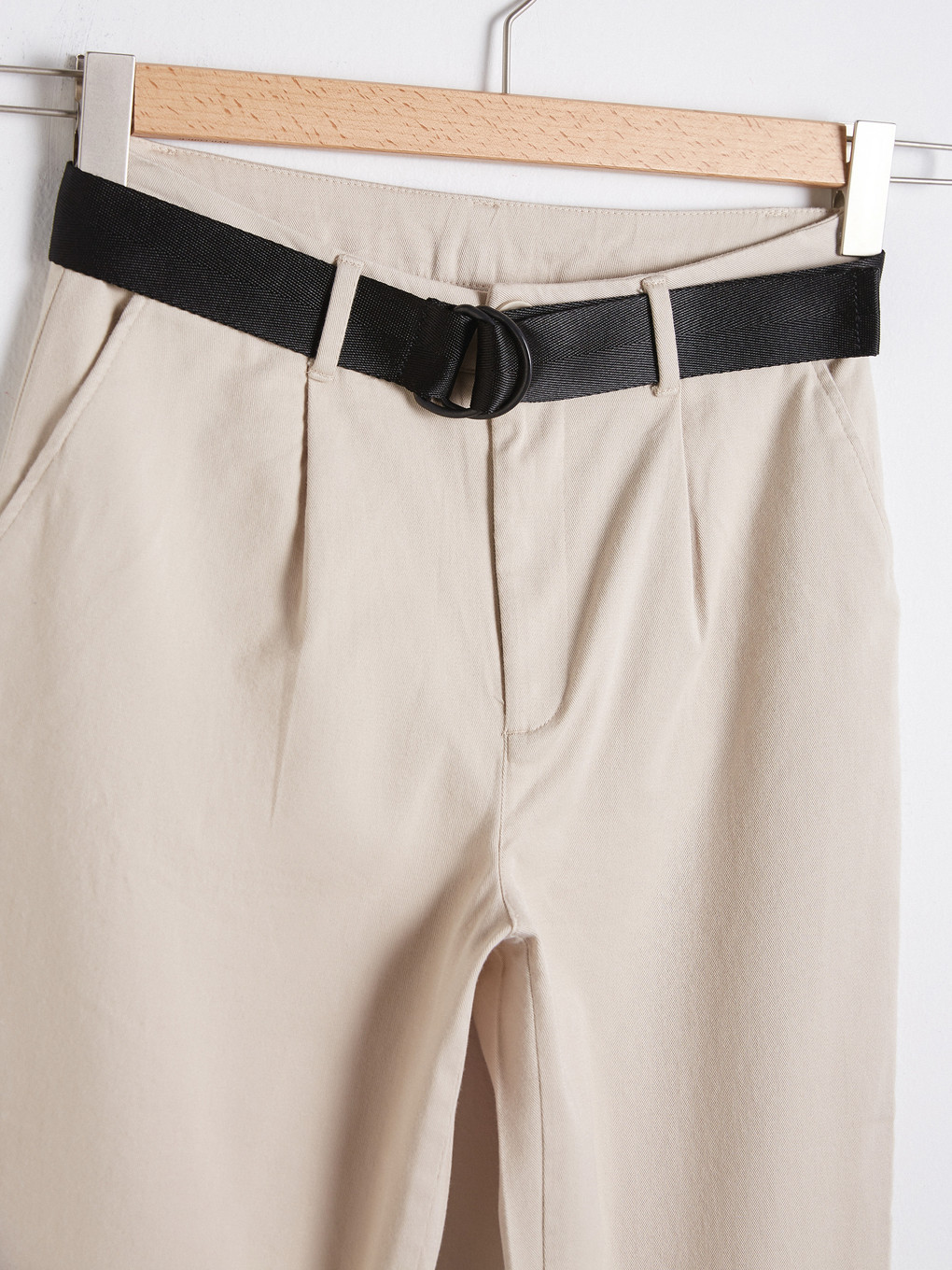 Belted Gabardine Carrot Trousers-7