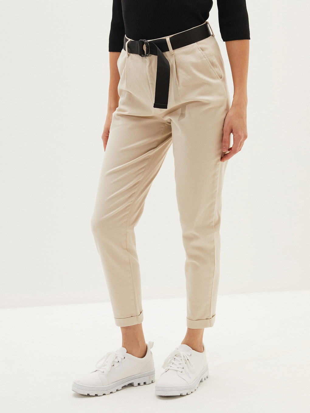 Belted Gabardine Carrot Trousers-2