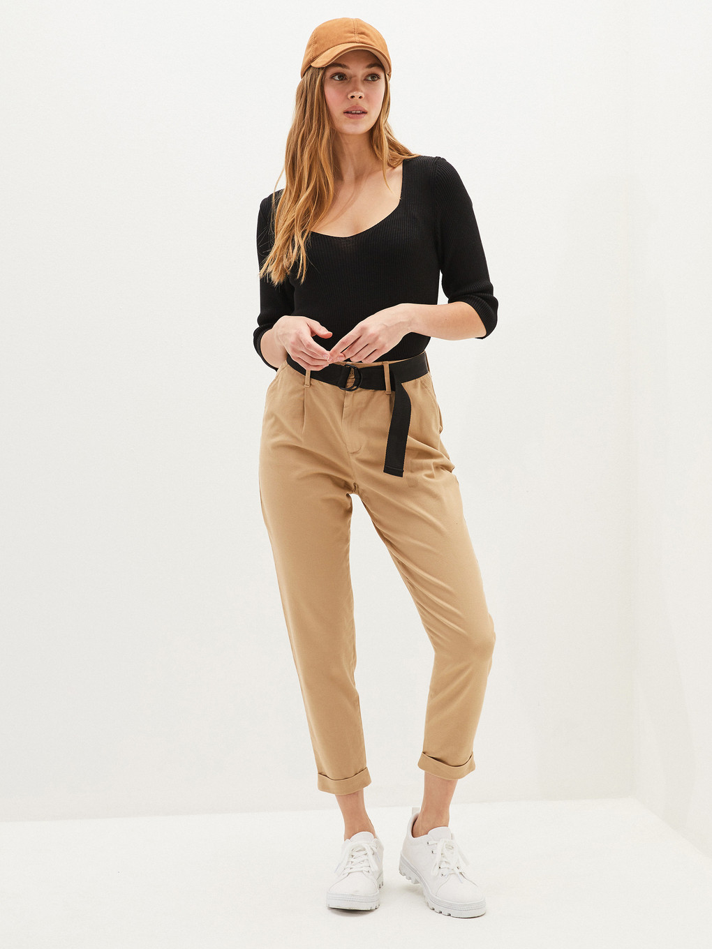 Belted Gabardine Carrot Trousers-1