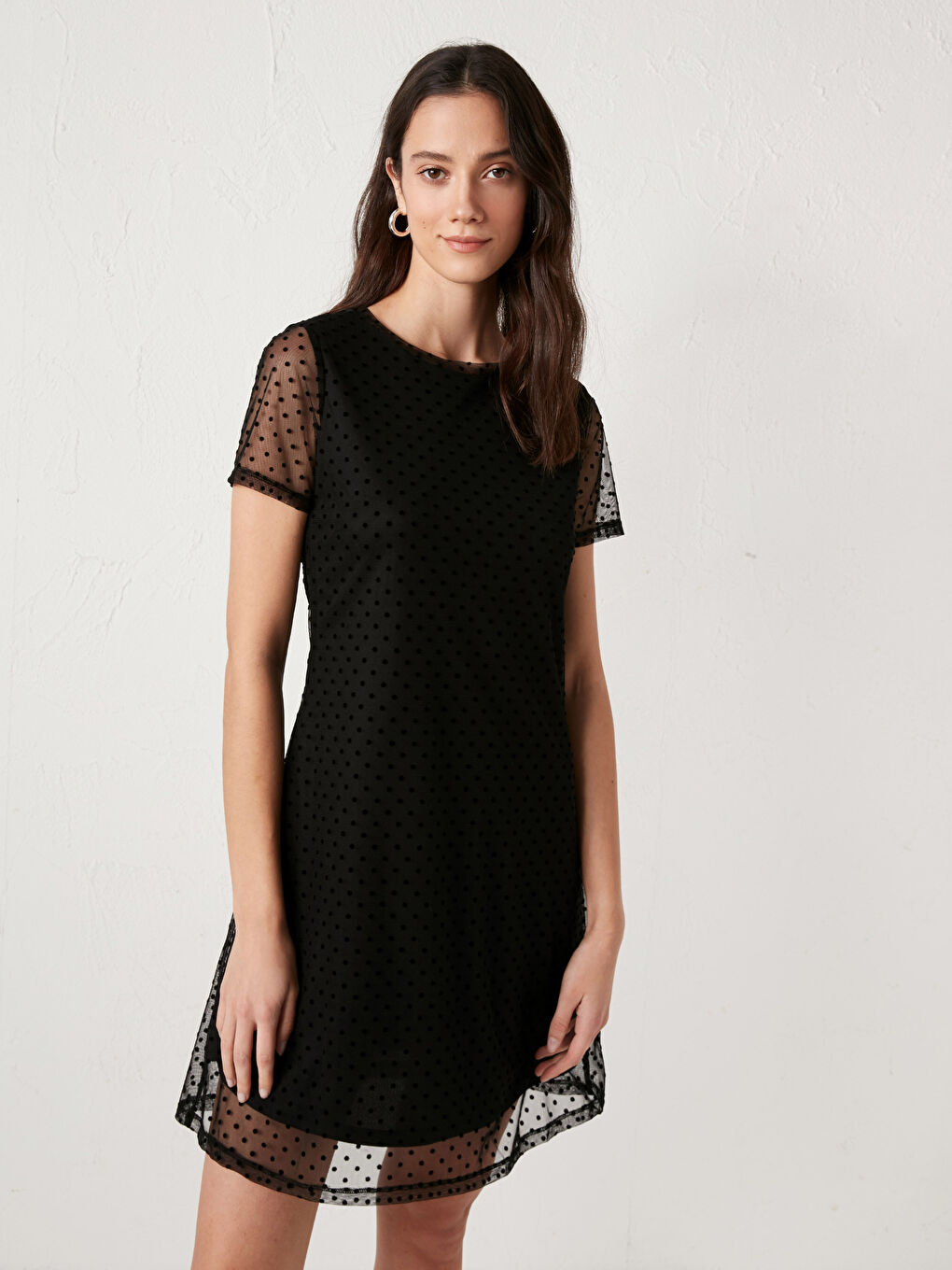 Siyah Puantiyeli Kısa Tül Elbise-1