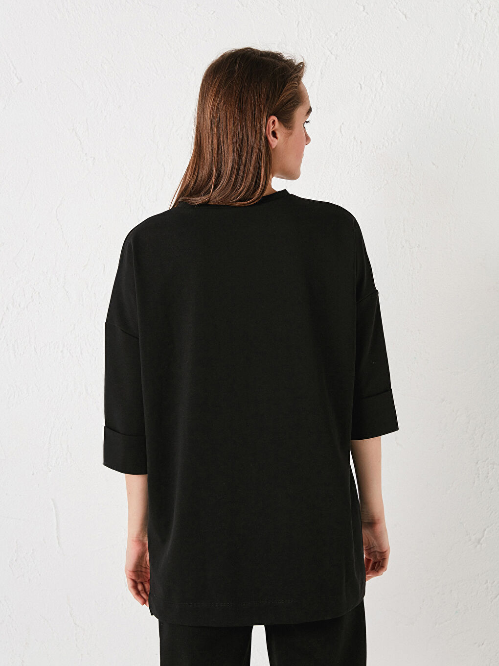 Siyah Bisiklet Yaka Düz Kısa Kollu Kadın Sweatshirt-4