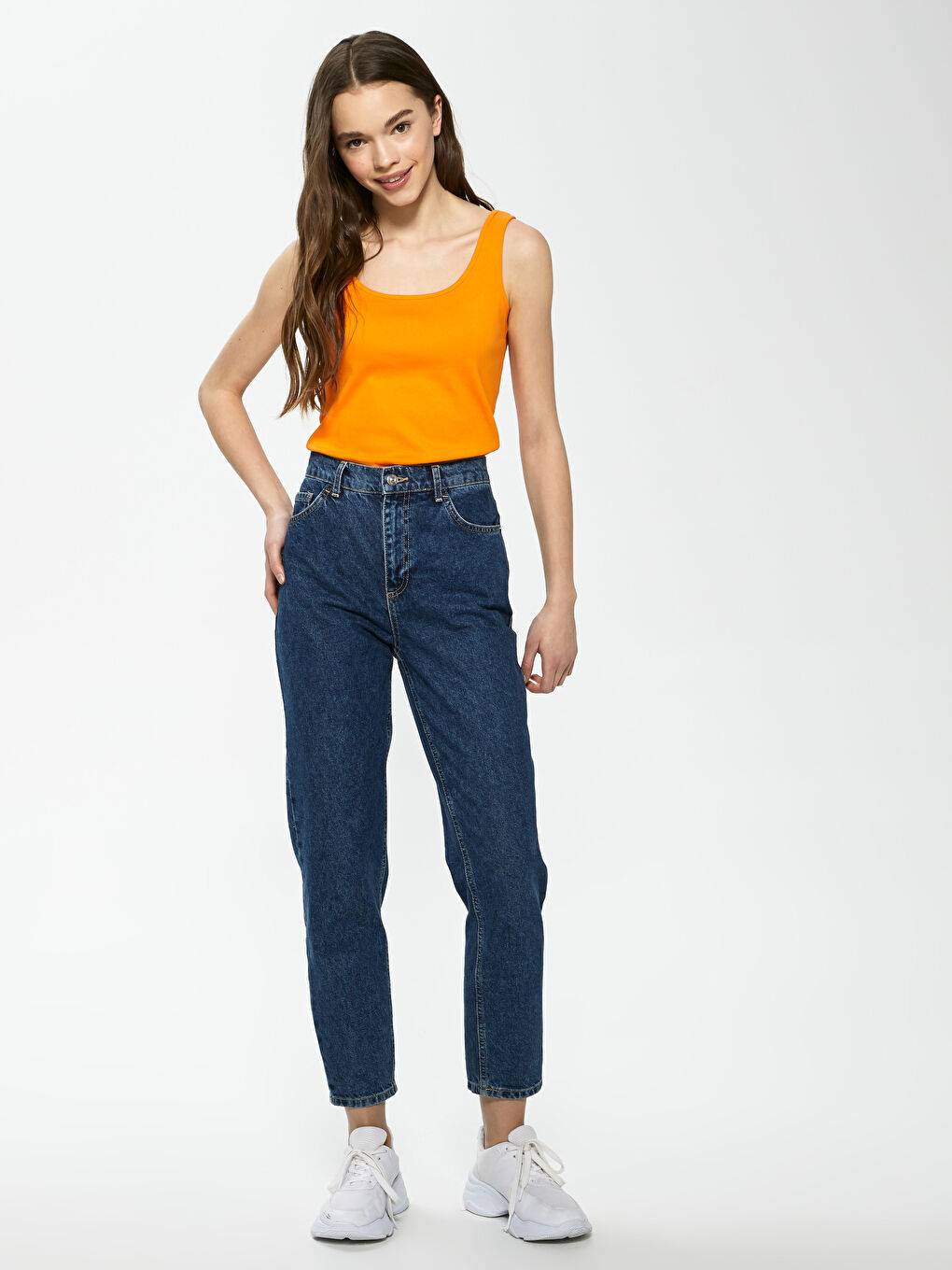 Turuncu Askılı U Yaka Pamuklu Kadın Atlet-2