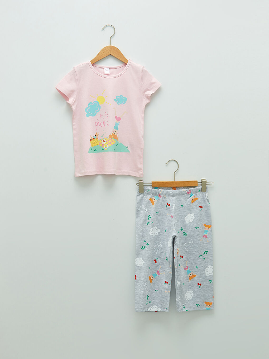 Crew Neck Printed Short Sleeve Girls' Pyjama Set
