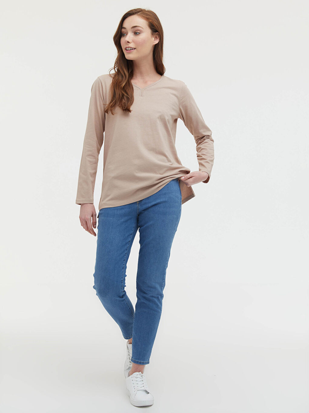 Bej V Yaka Basic Uzun Kollu Kadın Tişört-6