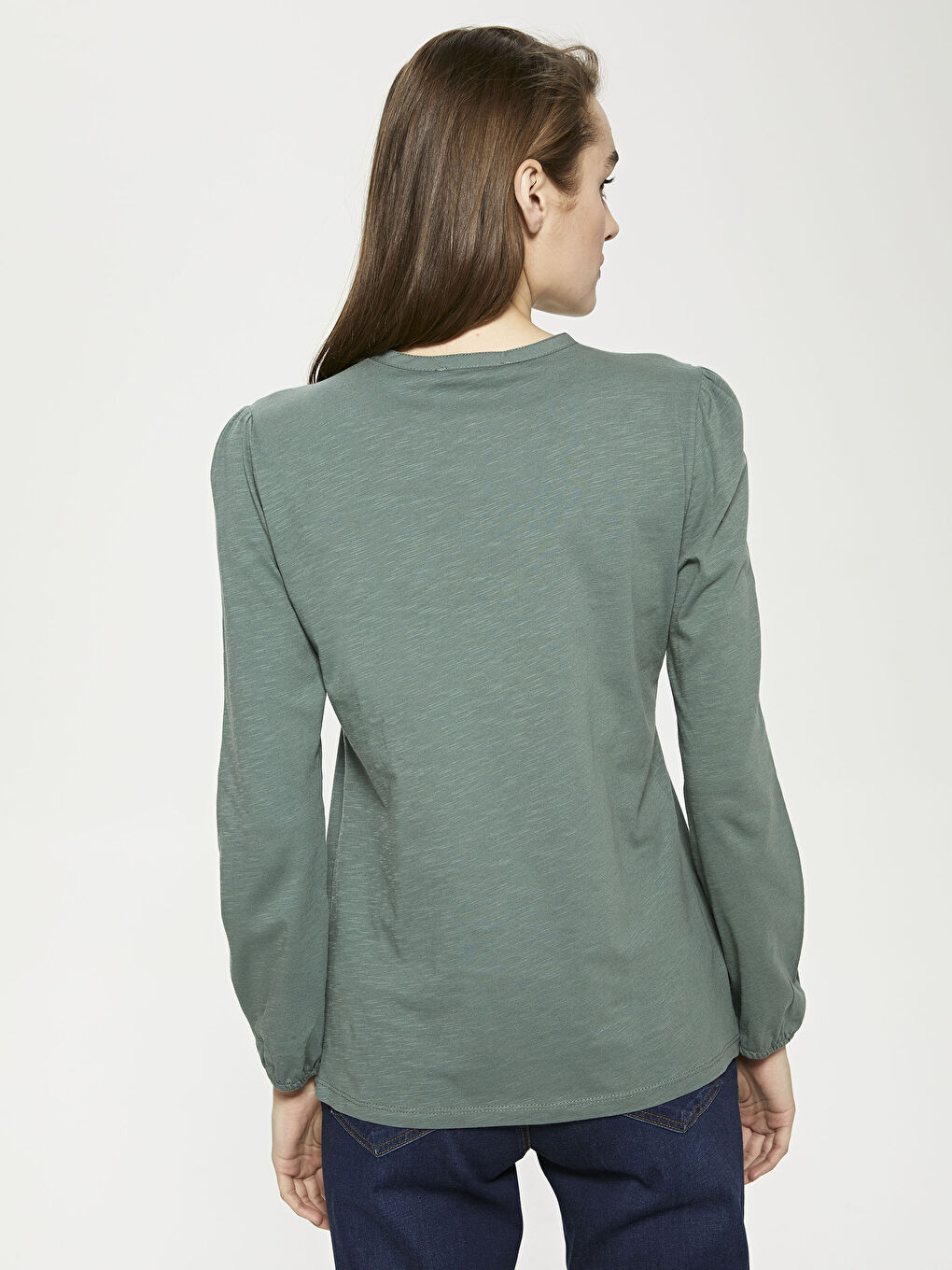 Yeşil Bisiklet Yaka Düğme Detaylı Nakışlı Bluz-4