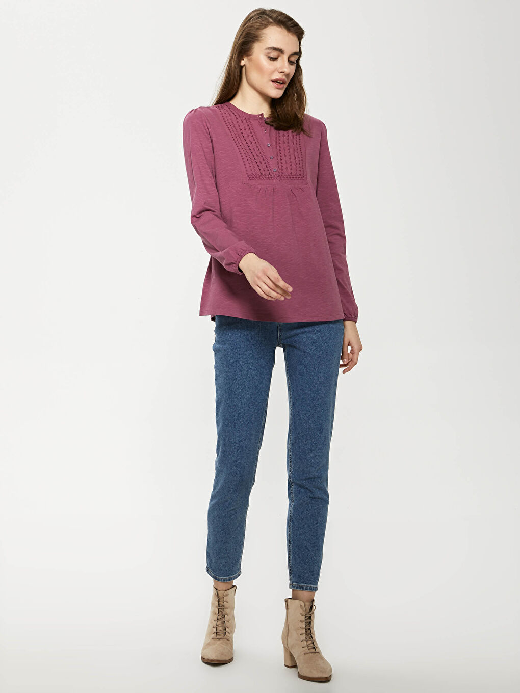 Mürdüm Bisiklet Yaka Düğme Detaylı Nakışlı Bluz-3