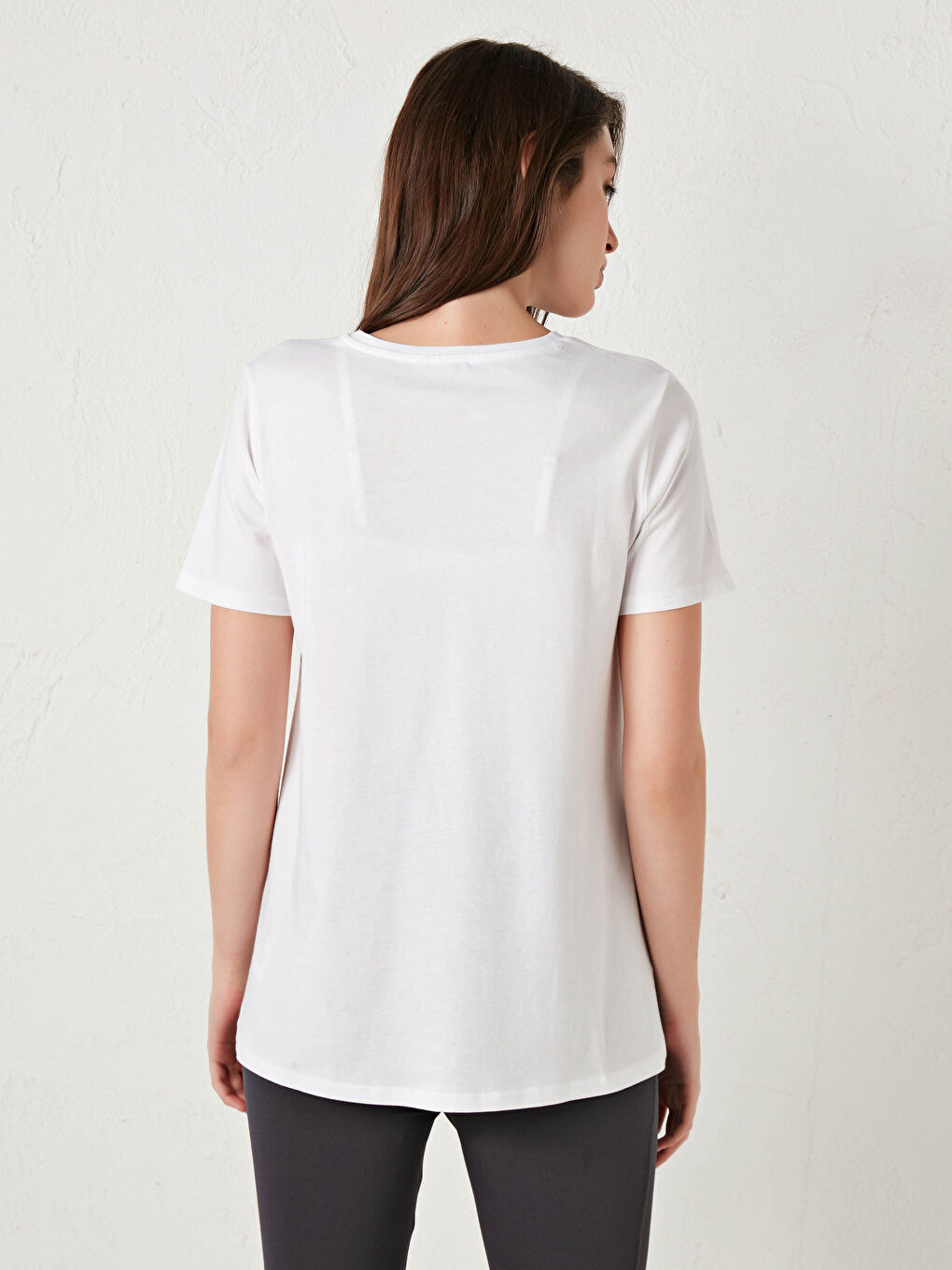 Beyaz Bisiklet Yaka Baskılı Kısa Kollu Pamuklu Hamile Tişört-4