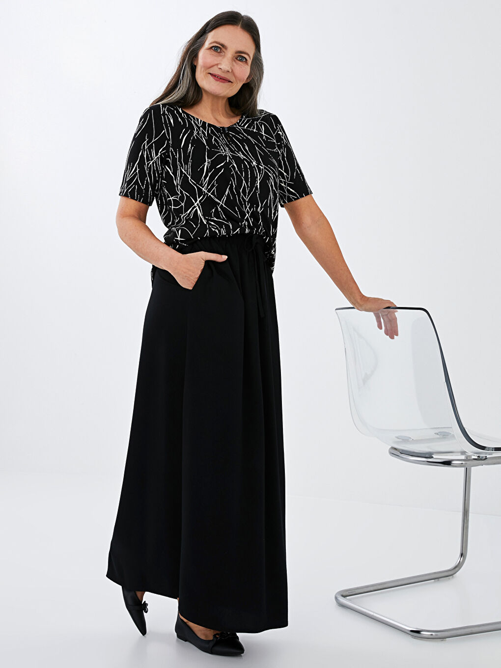 Elastic Waist Viscose Skirt