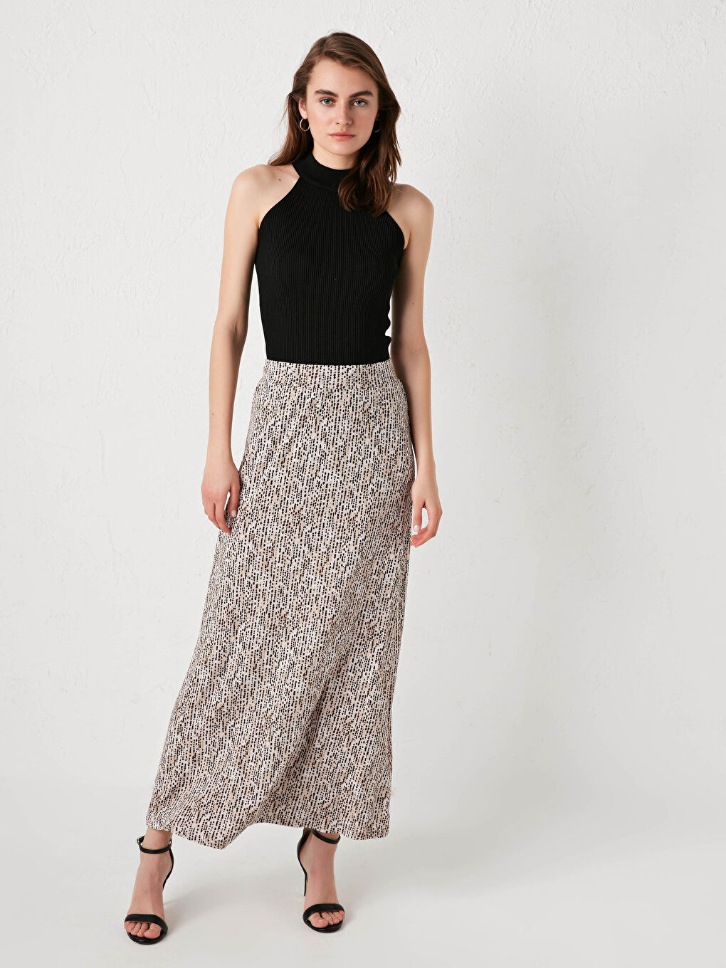 Bej Beli Lastikli Desenli Uzun Etek-2